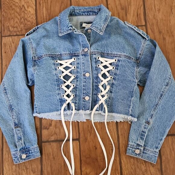 Forever 21 women's small denim crop jean jacket with lace up front - Picture 1 of 3